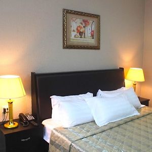 Corina Hotel